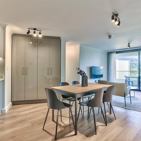 Newlands Peak Luxury Apartment Unit 636 Cape Town Exterior photo