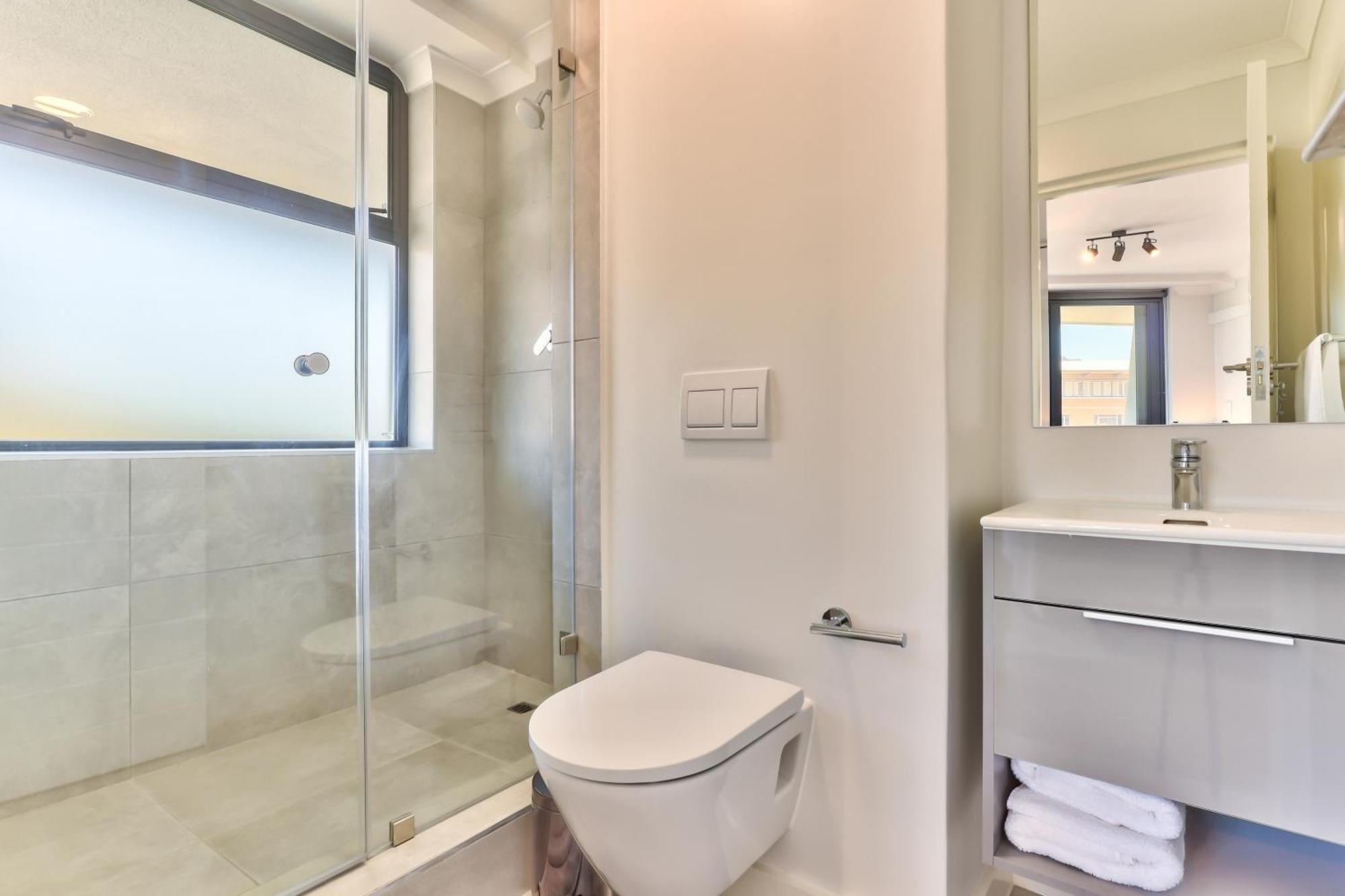 Newlands Peak Luxury Apartment Unit 636 Cape Town Exterior photo