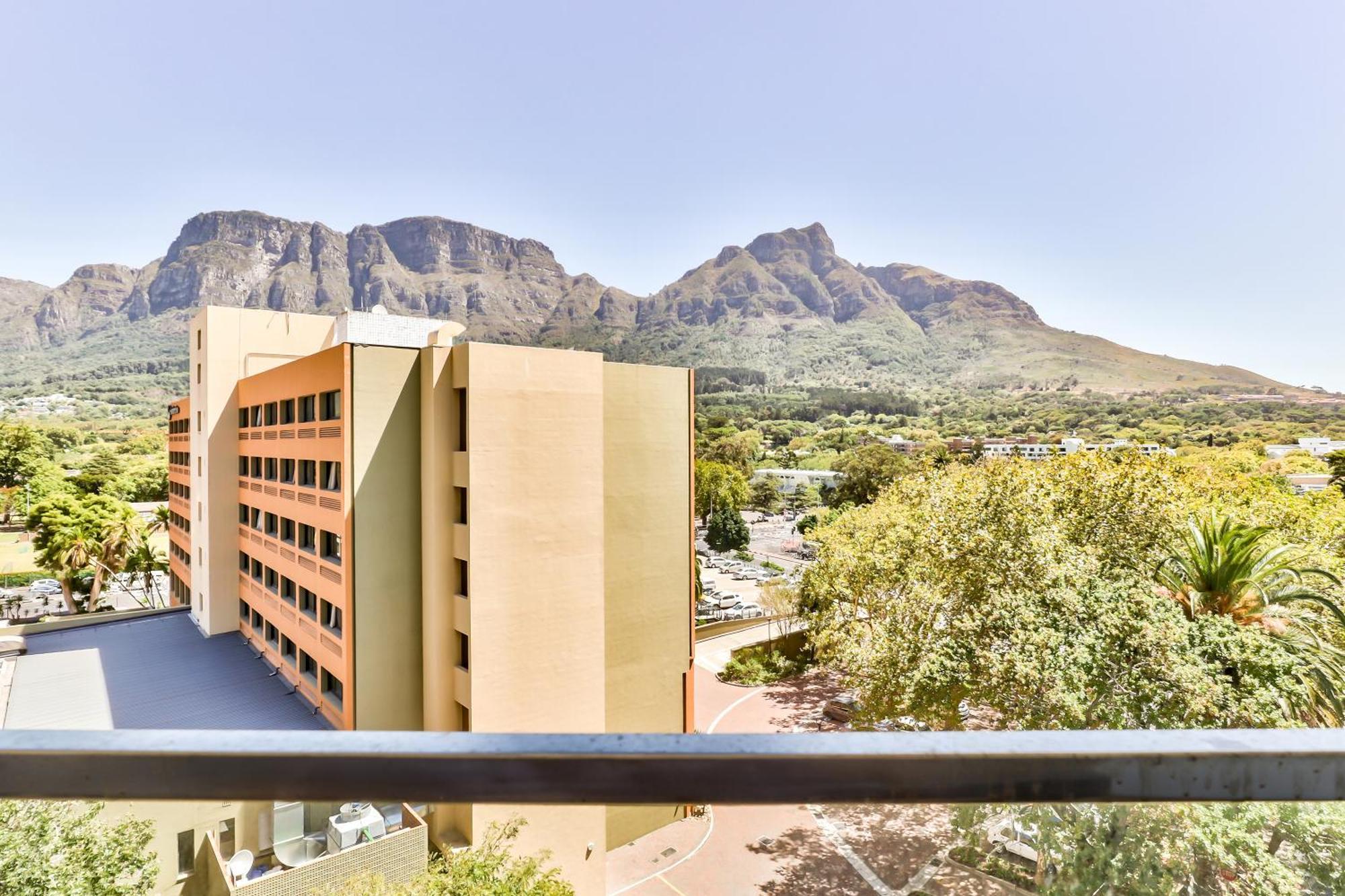 Newlands Peak Luxury Apartment Unit 636 Cape Town Exterior photo